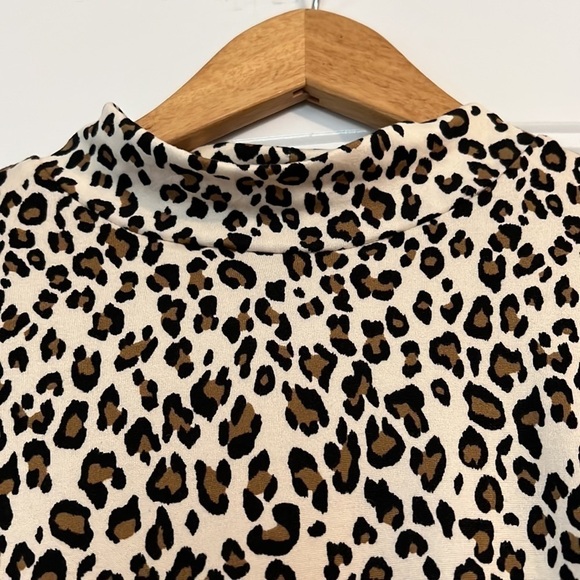 Gaze Leopard Print Crop Top Size S - Picture 3 of 5